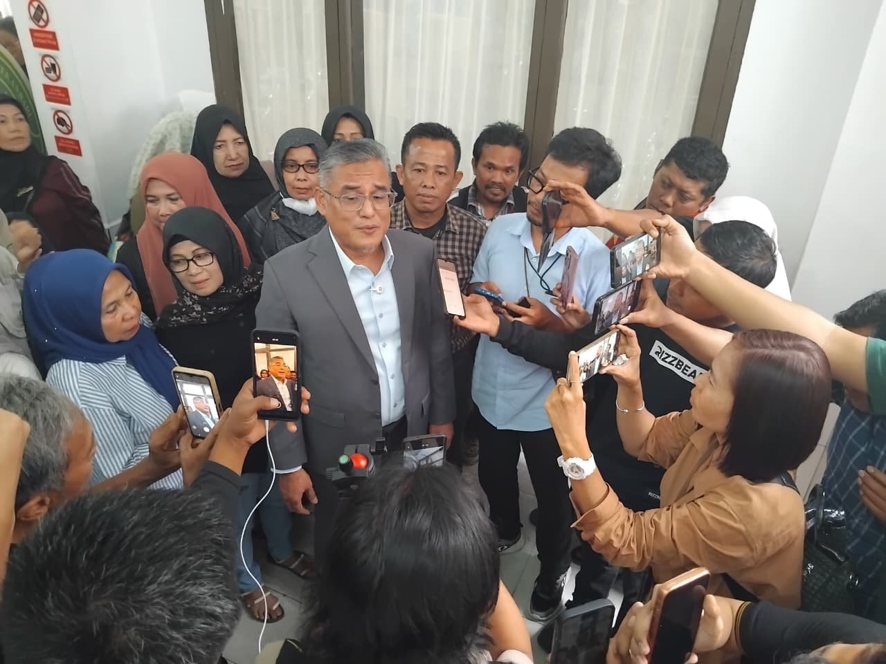 Sidang Abdul Wahid : Terkait “Matahari Satu” Terbantahkan, Ini Penjelasan Ahli Pidana