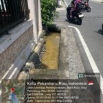 Masyarakat Keluhkan Bau Busuk Di Sekitar Lapas Pekanbaru, Diduga Berasal Dari Pembuangan Septictank Ke Drainase