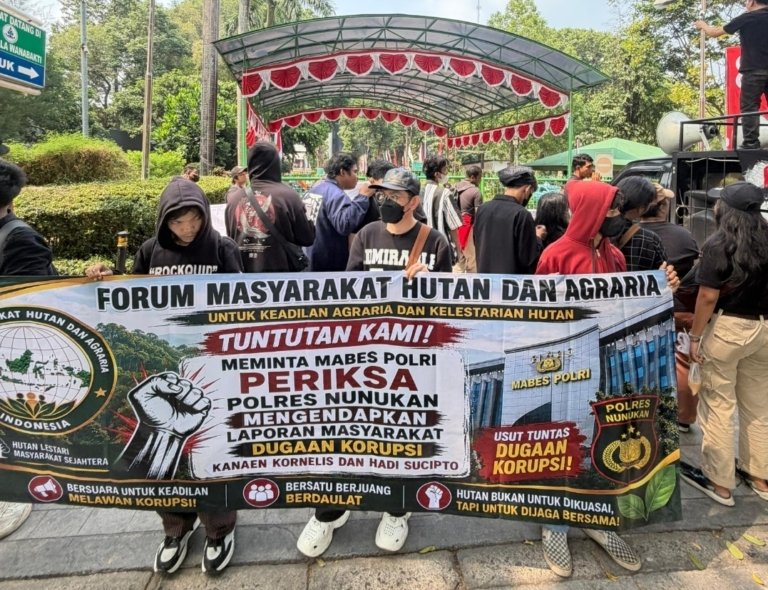 FMHA Geruduk Kementerian Kehutanan, Desak Evaluasi Pengelolaan Izin HTR KUD Mertasari dan Sekikilan Jaya, Minta Penegakan Hukum Terhadap PT Nunukan Jaya Lestari